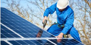 Installation Maintenance Panneaux Solaires Photovoltaïques à Saint-Aubin-de-Nabirat